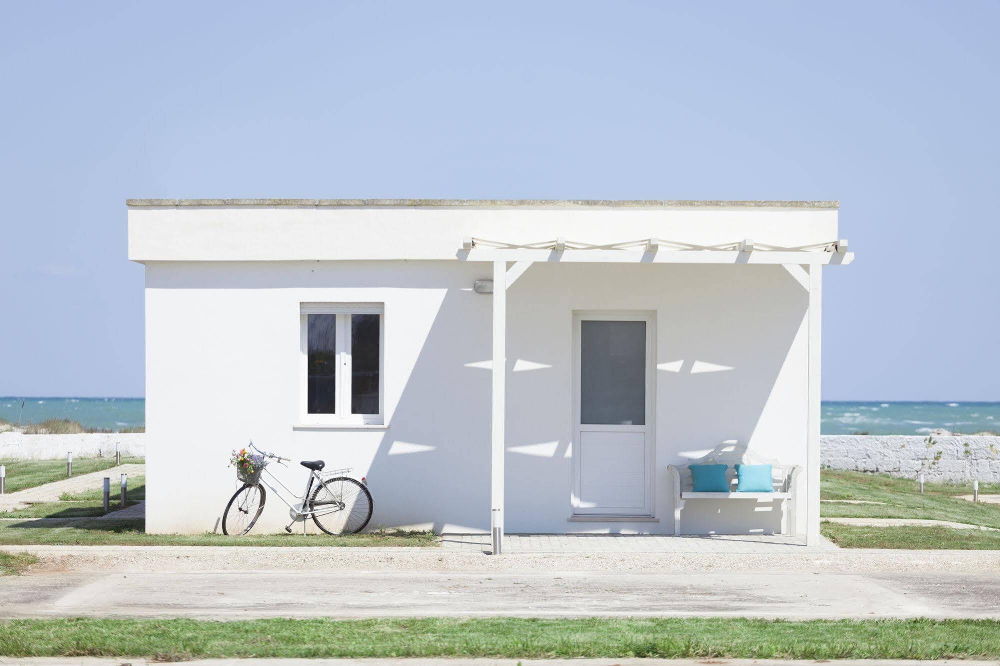 Spiaggiabella Beach Hotel Del Silenzio By Ria Hotels Torre Rinalda Dış mekan fotoğraf